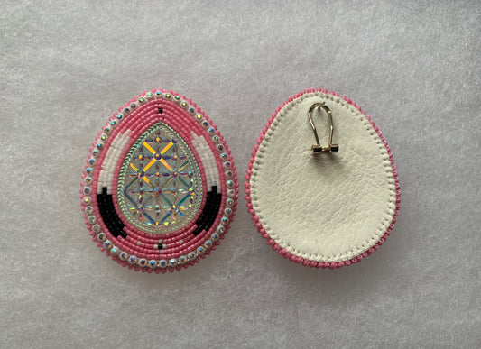 Beaded Feathers in Pink (XL)